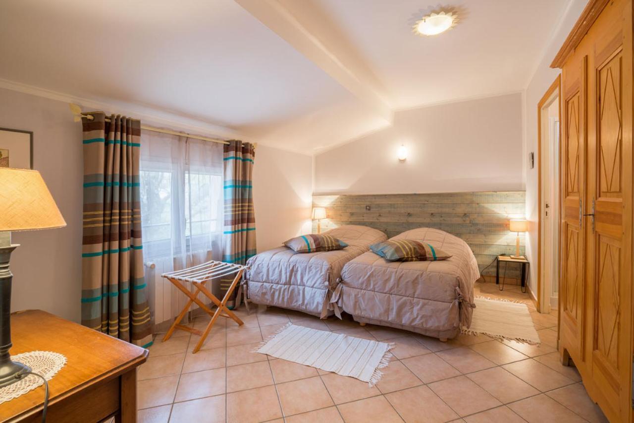 Gite De Groupe 15 A 19P, Parc, Salle De Reception - Chambres D'Hotes En Semaine Villeneuve-de-Berg Eksteriør bilde